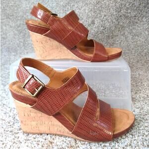 BOC Born Comfort Cork Wedge Sandals sz 10M